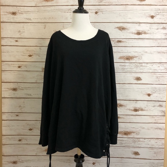 Torrid | Lace Up Front Sweatshirt Size 2 - Picture 2 of 7